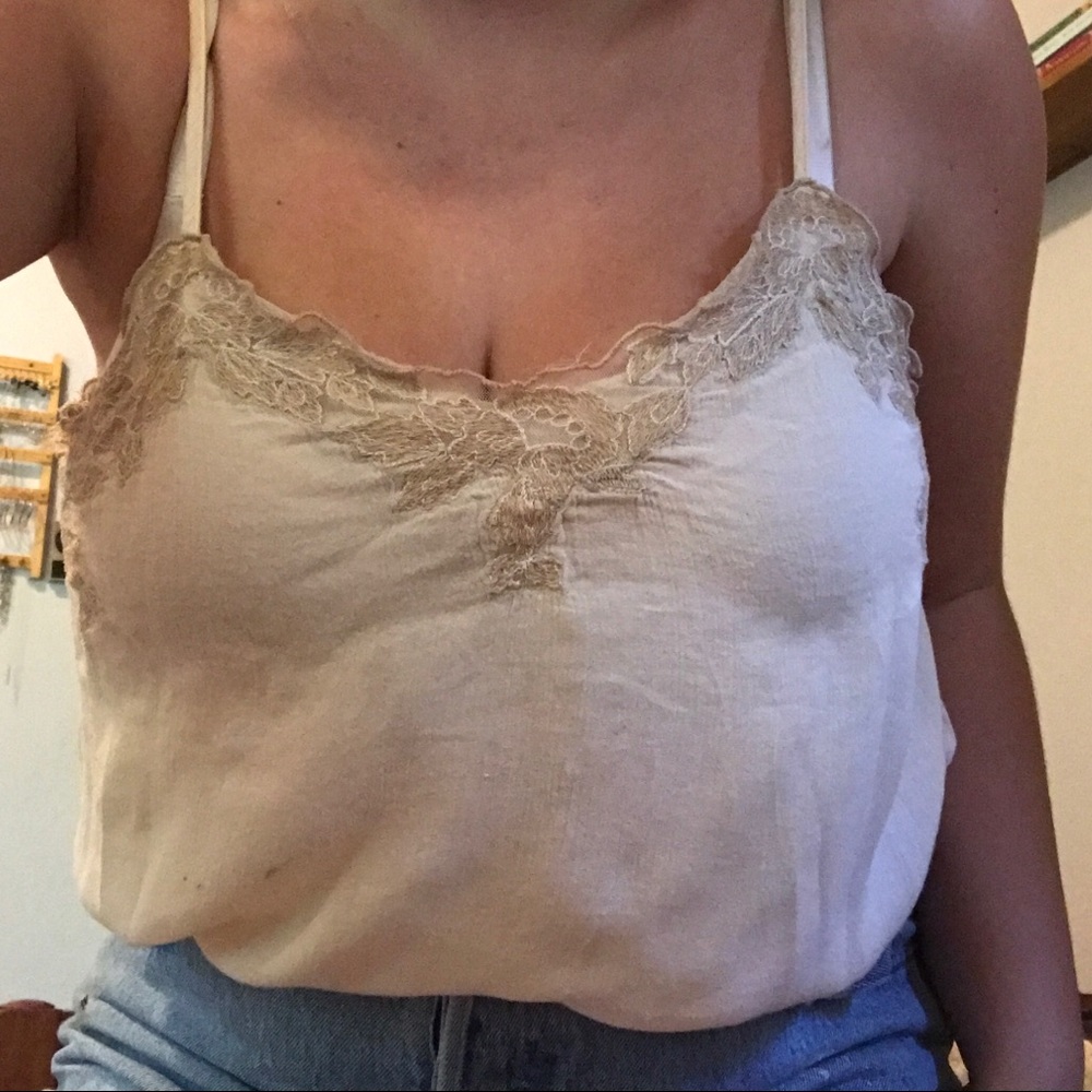 AE Floral  70s ish top!